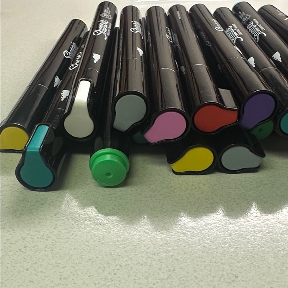 Sharpie Creative Markers - Picture 2 of 3